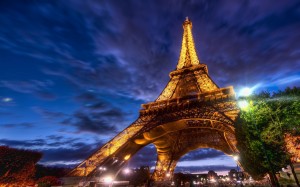 EIFFEL TOWER